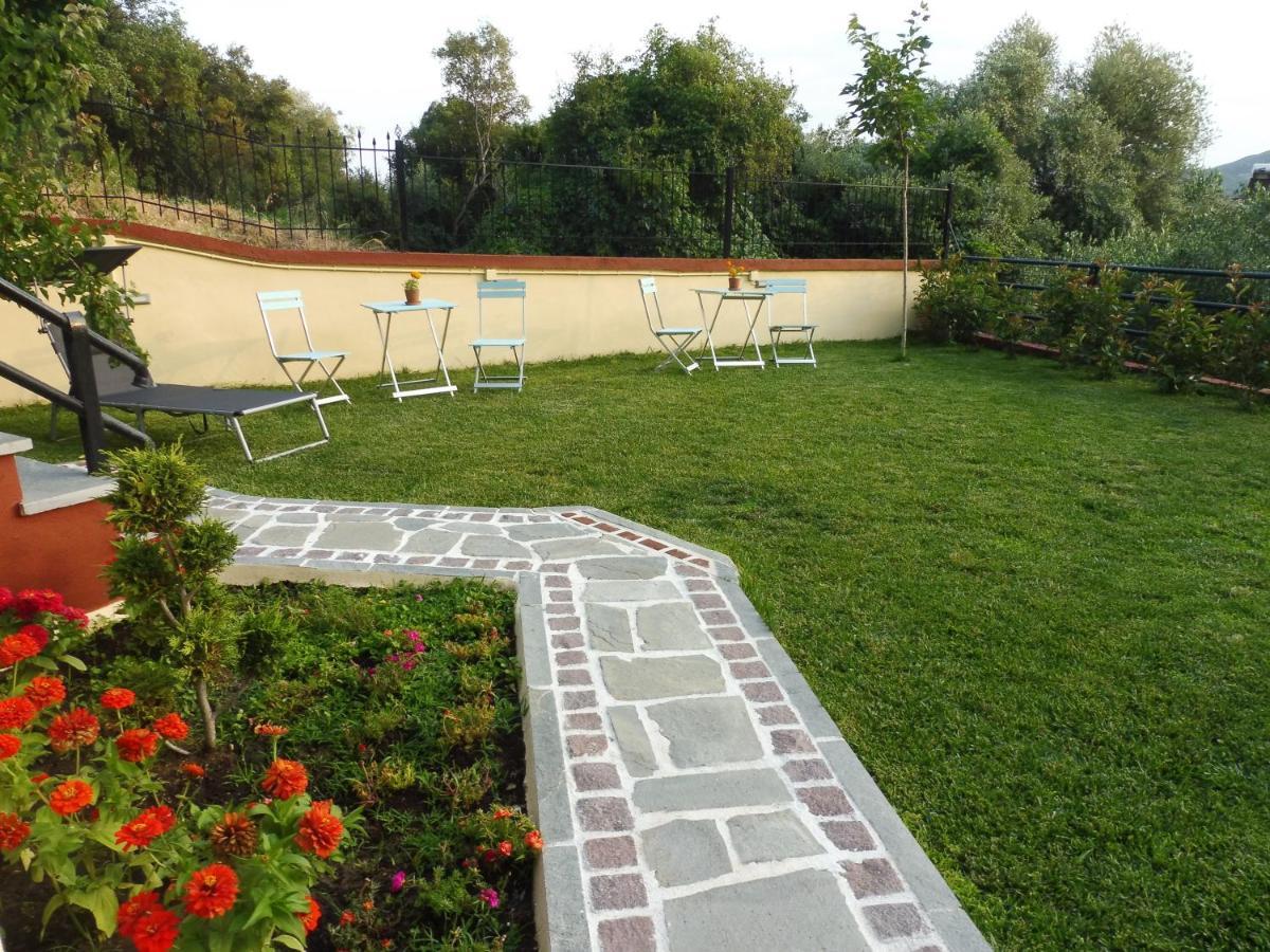 Helianthos Villa - Apartment No3 카발라 외부 사진